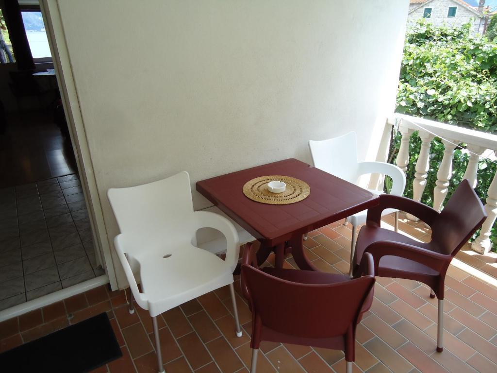 Apartments Vila San Kamenari Esterno foto