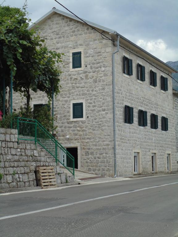 Apartments Vila San Kamenari Esterno foto